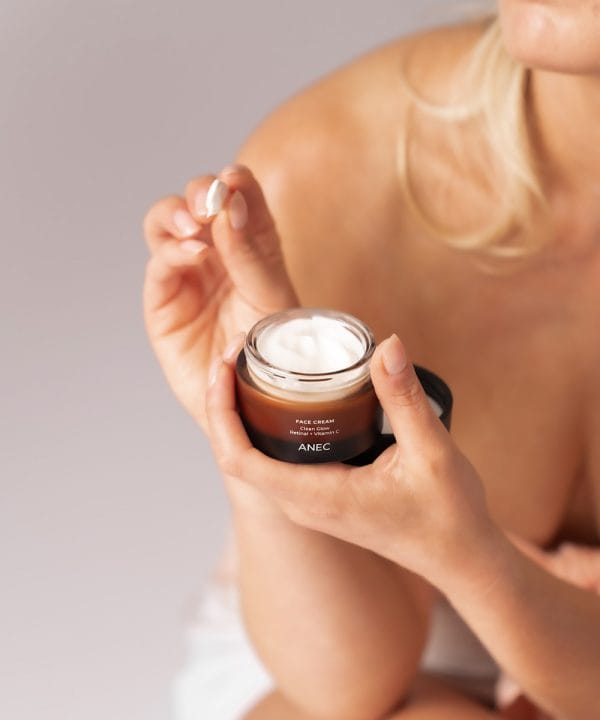 anec clean glow retinal vitamina c