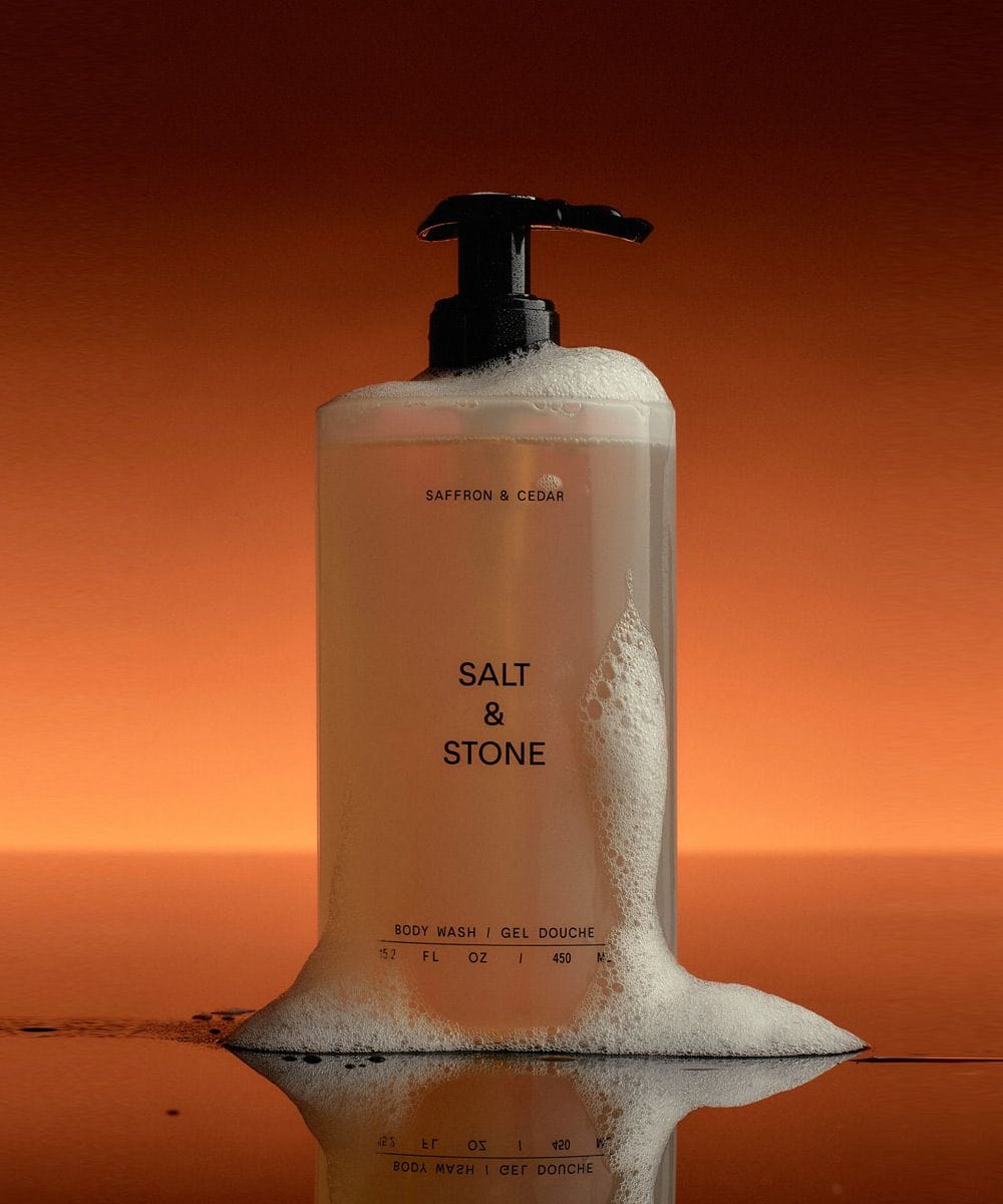 salt-and-stone-saffron-and-cedar-body-wash-450-ml Salt and Stone Body Wash Saffron & Cedar 450 ml - Imagen 1